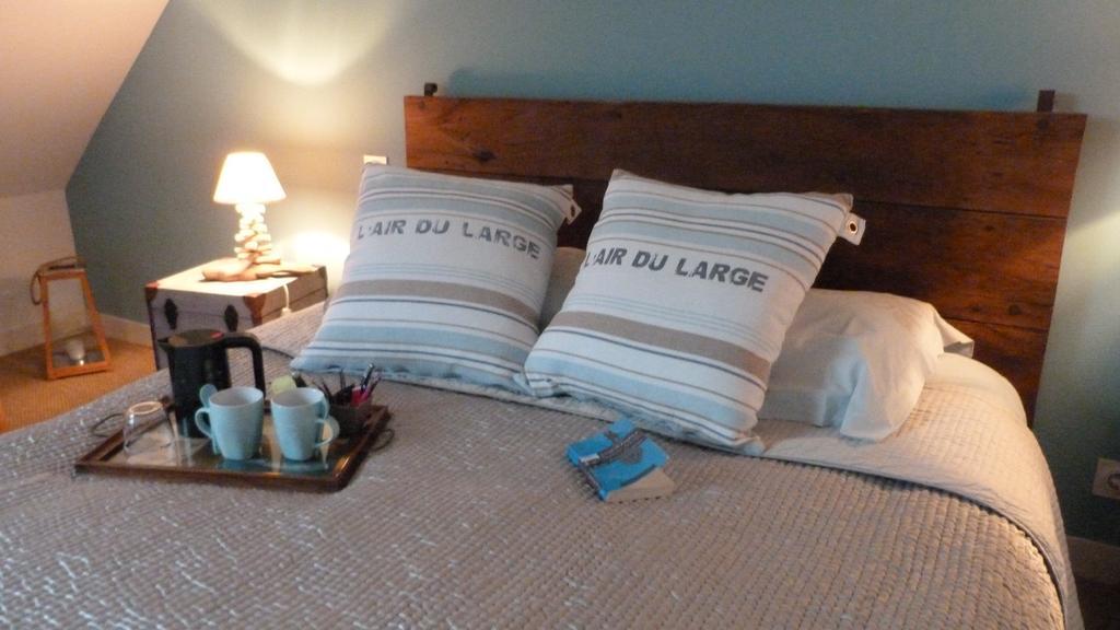 Bed and Breakfast La Metairie Domloup Exterior foto